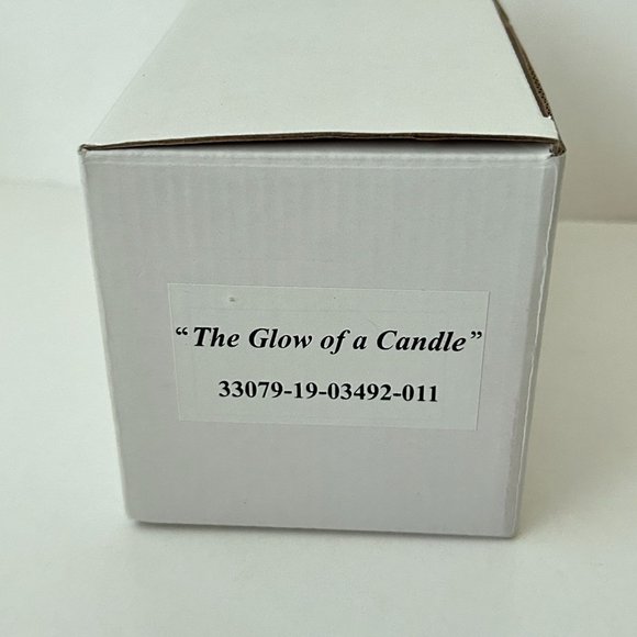 Berta Hummel Goebel Figurine The Glow Of A Candle Box 3" Winter Wonderland 2003 - Picture 9 of 11